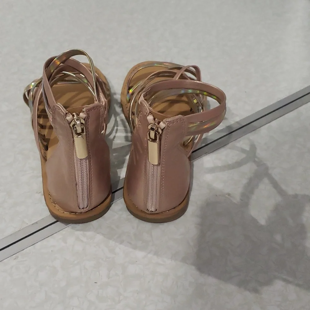 Cat & Jack Rose Gold‎ Metallic Zipper Back Ankle Strap Roman Sandals Girl’s 3
